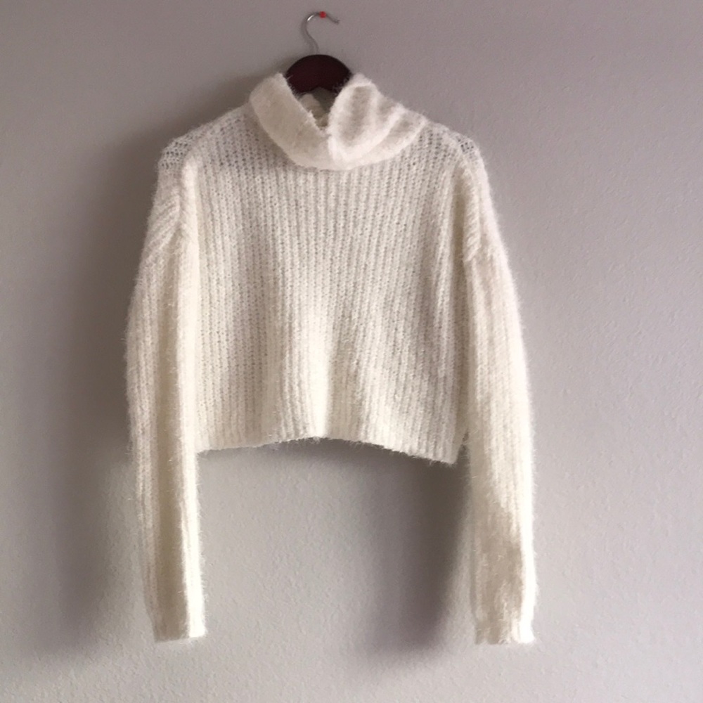PacSun turtleneck
